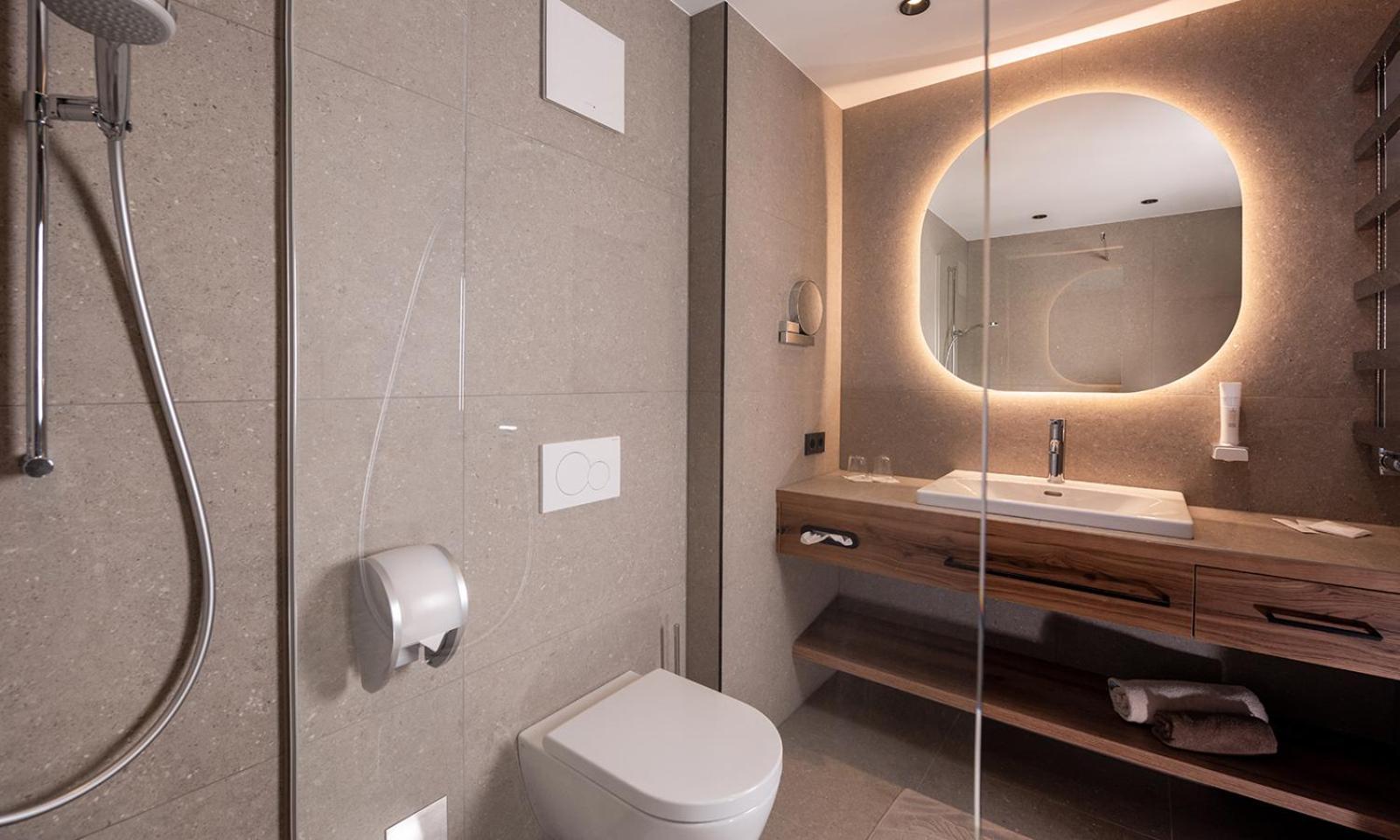 Hotel Koeniggut Wals-Siezenheim Ngoại thất bức ảnh